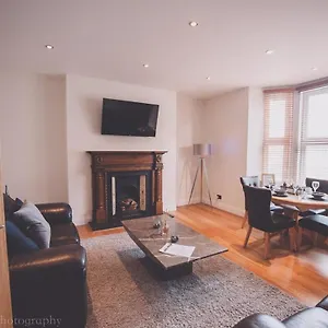  Apartment Impressive 3 Bedroom United Kingdom